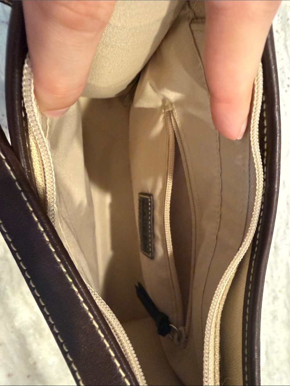 Lauren Ralph Lauren Cream Canvas Shoulder Bag with Dark Brown Trim - Picture 10 of 16